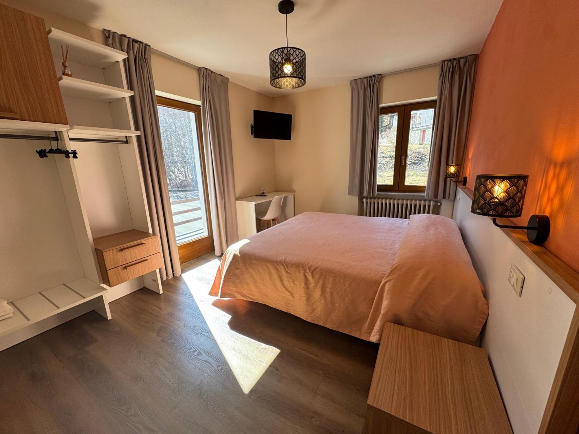 Albergo La Villa アベトーネ エクステリア 写真