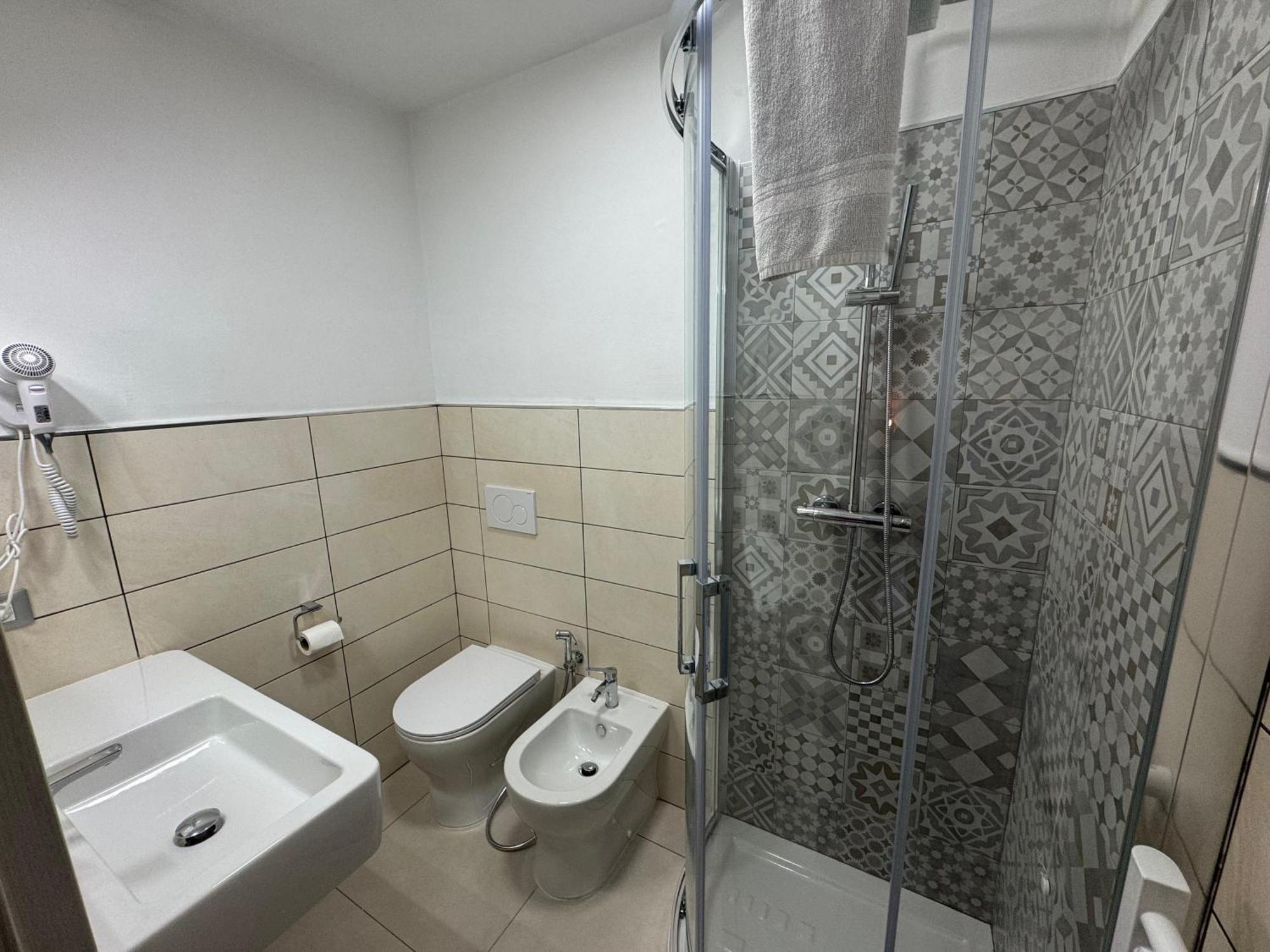 Albergo La Villa アベトーネ エクステリア 写真